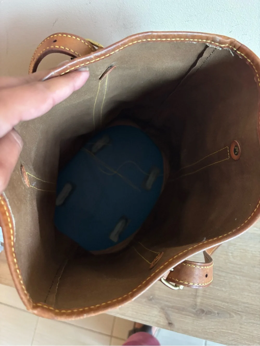 Authentic Louis Vuitton bucket GM monogram